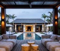 Villa Gendang, Villa at Night